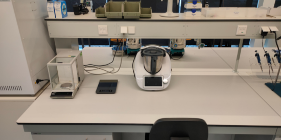 Open Kitchen Labs Chemistry lab